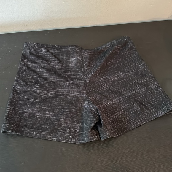 TYR Square Swimsuit Size 30 (small) Black Grey Heathered - Picture 4 of 4